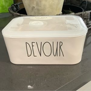 Rae Dunn Artesian Collection Ceramic Bowl with Lid. DEVOUR New